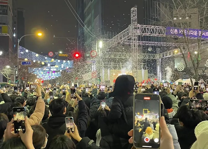 Long Sinchon Hongdae Ostello *
